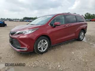 2023 Toyota Sienna Limited с VIN 5TDZRKEC4PS167769, выставлен на аукционе Copart как лот 54377485 с пробегом 19 494 миль миль и Списание • Salvage title. История ставок и продаж доступна на DreamBid. Изображение 1.