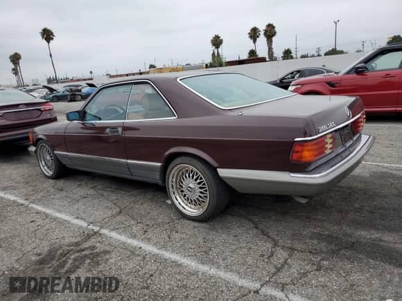 1983 Mercedes-Benz 380 SEC with VIN WDBCA43A3DB008043, listed as a Copart auction lot 65991095 with 146,606 mi miles and Salvage title. Bid and sale history available at DreamBid. Image 2.