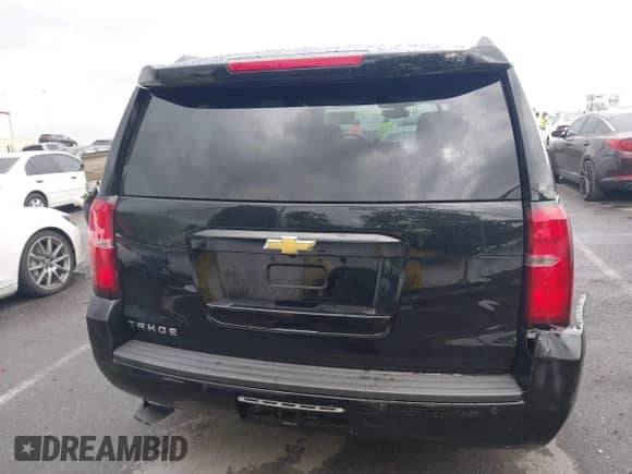 2016 Chevrolet Tahoe LS с VIN 1GNSCAEC8GR387676, выставлен на аукционе IAAI как лот 41774142 с пробегом 36 695 миль миль и . История ставок и продаж доступна на DreamBid. Изображение 17.