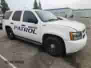 2011 Chevrolet Tahoe Commercial z VIN 1GNLC2E07BR153487, wystawiony jako Copart lot #90135105 z przebiegiem Nie podano mil oraz Czysty tytuł • Clean title. Historia ofert i sprzedaży dostępna na DreamBid. Obrazek 4.