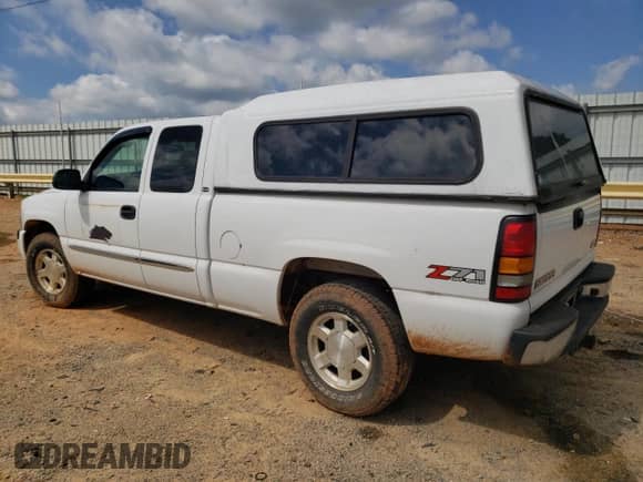 2005 GMC Sierra 1500 SLE z VIN 1GTEK19B85Z184567, wystawiony jako Copart lot #69142805 z przebiegiem Nie podano mil oraz Szkoda całkowita • Salvage title. Historia ofert i sprzedaży dostępna na DreamBid. Obrazek 2.