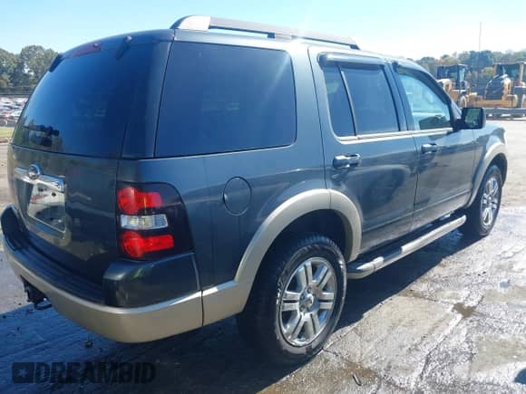 2010 Ford Explorer Eddie Bauer с VIN 1FMEU6EE7AUB07991, выставлен на аукционе IAAI как лот 43499078 с пробегом 140 301 миль миль и . История ставок и продаж доступна на DreamBid. Изображение 4.
