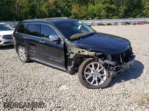 2016 Jeep Grand Cherokee Summit with VIN 1C4RJFJT8GC333460, listed as a Copart auction lot 69375285 with 118,148 mi miles and Salvage title. Bid and sale history available at DreamBid. Image 4.
