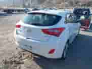 2013 Hyundai Elantra z VIN KMHD35LE7DU100068, wystawiony jako IAAI lot #43181772 z przebiegiem 74 045 mil mil oraz . Historia ofert i sprzedaży dostępna na DreamBid. Obrazek 4.