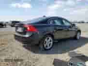 2014 Volvo S60 T5 с VIN YV1612FS0E1292787, выставлен на аукционе Copart как лот 82253235 с пробегом 11 852 миль миль и Чистый • Clean title. История ставок и продаж доступна на DreamBid. Изображение 3.