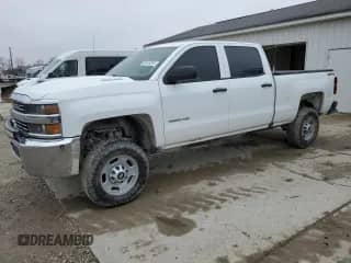 2018 Chevrolet Silverado 2500HD Work Truck с VIN 1GC1KUEY1JF118514, выставлен на аукционе Copart как лот 43205425 с пробегом 164 631 миль миль и Чистый • Clean title. История ставок и продаж доступна на DreamBid. Изображение 1.