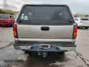 2002 Chevrolet Silverado 2500HD LS с VIN 1GCHK23U12F154935, выставлен на аукционе Copart как лот 70275405 с пробегом 334 991 миль миль и Списание • Salvage title. История ставок и продаж доступна на DreamBid. Изображение 6.