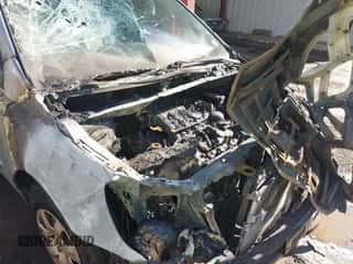 2007 Hyundai Entourage GLS с VIN KNDMC233376043913, выставлен на аукционе IAAI как лот 41196357 с пробегом Не указан миль и . История ставок и продаж доступна на DreamBid. Изображение 6.