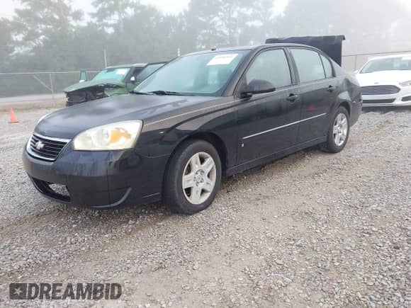 2006 Chevrolet Malibu 2LT с VIN 1G1ZT51816F253990, выставлен на аукционе IAAI как лот 42990392 с пробегом 125 555 миль миль и . История ставок и продаж доступна на DreamBid. Изображение 17.