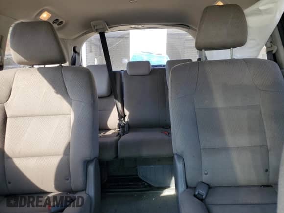 2014 Honda Odyssey EX с VIN 5FNRL5H4XEB133523, выставлен на аукционе Copart как лот 70315835 с пробегом 139 237 миль миль и Списание • Salvage title. История ставок и продаж доступна на DreamBid. Изображение 10.