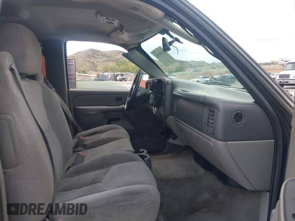 2006 Chevrolet Suburban LS 1WT с VIN 1GNEC16Z26J103651, выставлен на аукционе IAAI как лот 41959305 с пробегом Не указан миль и . История ставок и продаж доступна на DreamBid. Изображение 5.