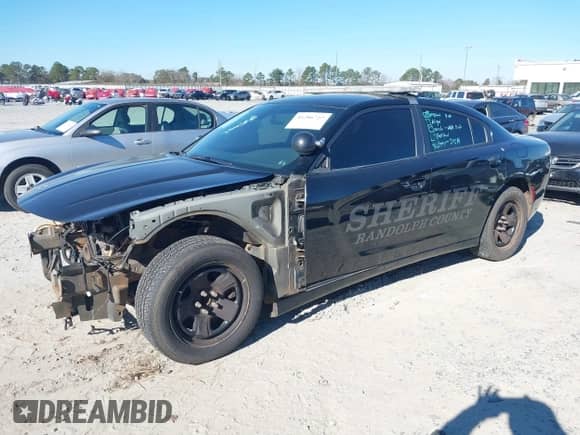 2018 Dodge Charger Police с VIN 2C3CDXAT0JH230383, выставлен на аукционе IAAI как лот 41286727 с пробегом 160 146 миль миль и . История ставок и продаж доступна на DreamBid. Изображение 17.
