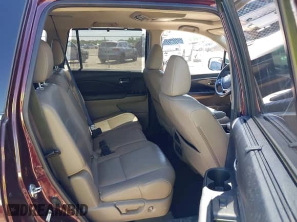 2016 Honda Pilot EX-L z VIN 5FNYF5H86GB056187, wystawiony jako IAAI lot #42247323 z przebiegiem 169 373 mil mil oraz . Historia ofert i sprzedaży dostępna na DreamBid. Obrazek 8.