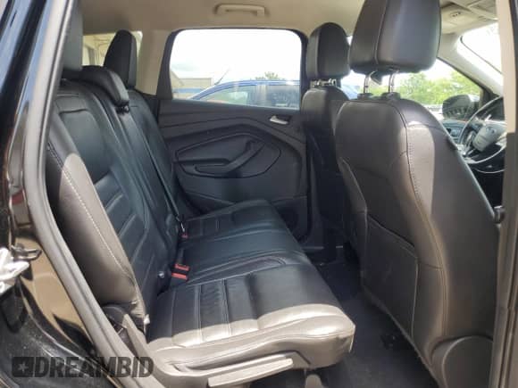 2017 Ford Escape Titanium с VIN 1FMCU0JD3HUC22843, выставлен на аукционе Copart как лот 64281665 с пробегом 155 907 миль миль и Списание • Salvage title. История ставок и продаж доступна на DreamBid. Изображение 10.