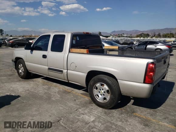 2005 Chevrolet Silverado 1500 Work Truck with VIN 1GCEC19X85Z235350, listed as a Copart auction lot 74394824 with 245,080 mi miles and Salvage title. Bid and sale history available at DreamBid. Image 2.
