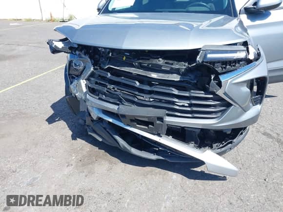 2024 Chevrolet TrailBlazer LT с VIN KL79MRSL9RB184893, выставлен на аукционе IAAI как лот 42939768 с пробегом 15 120 миль миль и . История ставок и продаж доступна на DreamBid. Изображение 6.