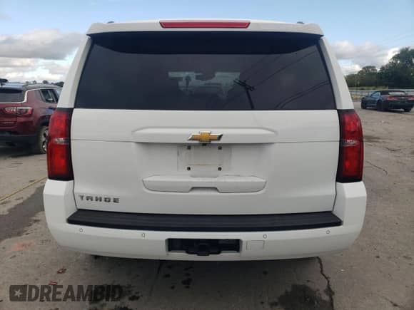 2017 Chevrolet Tahoe LT z VIN 1GNSKBKC6HR215483, wystawiony jako Copart lot #83941625 z przebiegiem 166 612 mil mil oraz Szkoda całkowita • Salvage title. Historia ofert i sprzedaży dostępna na DreamBid. Obrazek 6.