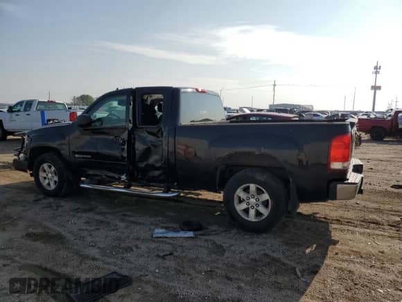 2013 GMC Sierra 1500 SLE z VIN 1GTR2VE76DZ225772, wystawiony jako Copart lot #71264235 z przebiegiem 216 425 mil mil oraz Szkoda całkowita • Salvage title. Historia ofert i sprzedaży dostępna na DreamBid. Obrazek 2.