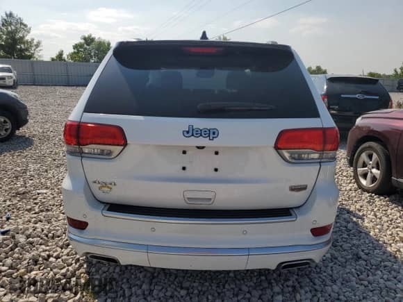 2020 Jeep Grand Cherokee Summit с VIN 1C4RJFJT5LC112361, выставлен на аукционе Copart как лот 67814865 с пробегом 31 082 миль миль и Списание • Salvage title. История ставок и продаж доступна на DreamBid. Изображение 6.