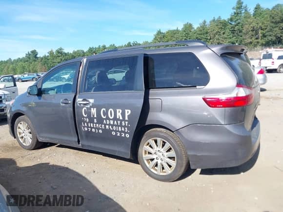 2017 Toyota Sienna LE with VIN 5TDJZ3DC1HS169243, listed as a IAAI auction lot 42979686 with 203,866 mi miles and . Bid and sale history available at DreamBid. Image 14.