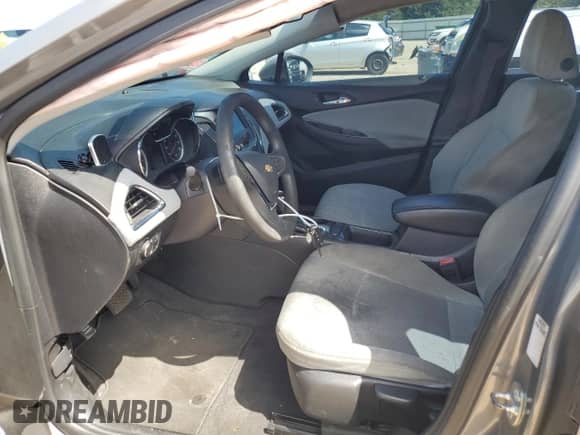 2019 Chevrolet Cruze LT с VIN 1G1BE5SM0K7115661, выставлен на аукционе Copart как лот 68943605 с пробегом 180 908 миль миль и Чистый • Clean title. История ставок и продаж доступна на DreamBid. Изображение 7.