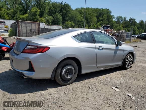2016 Honda Accord Touring with VIN 1HGCT2B08GA005935, listed as a Copart auction lot 68085405 with Not provided miles and Salvage title. Bid and sale history available at DreamBid. Image 3.
