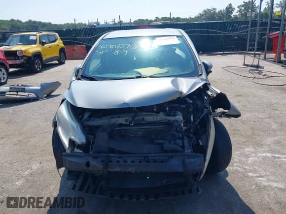 2015 Nissan Note SV z VIN 3N1CE2CPXFL367473, wystawiony jako IAAI lot #42907373 z przebiegiem 88 164 mil mil oraz . Historia ofert i sprzedaży dostępna na DreamBid. Obrazek 13.