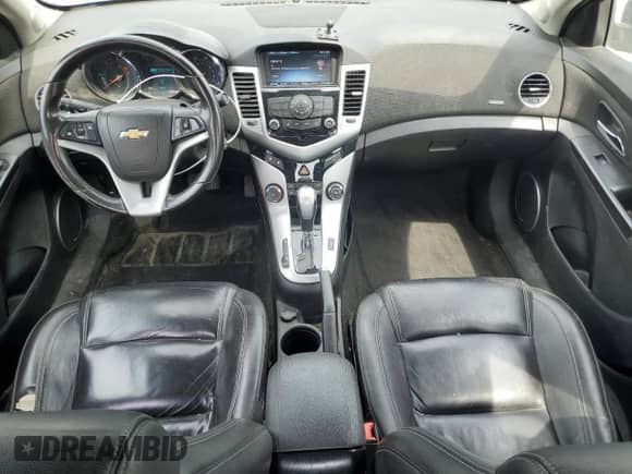 2014 Chevrolet Cruze Diesel z VIN 1G1P75SZ0E7183698, wystawiony jako Copart lot #59772425 z przebiegiem 164 499 mil mil oraz Szkoda całkowita • Salvage title. Historia ofert i sprzedaży dostępna na DreamBid. Obrazek 8.