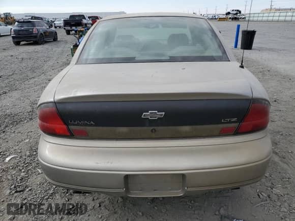 1999 Chevrolet Lumina LTZ с VIN 2G1WN52K6X9190614, выставлен на аукционе Copart как лот 72433904 с пробегом 240 984 миль миль и Списание • Salvage title. История ставок и продаж доступна на DreamBid. Изображение 6.