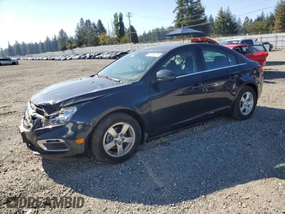 2016 Chevrolet Cruze LT z VIN 1G1PE5SB7G7196654, wystawiony jako Copart lot #82264075 z przebiegiem 52 606 mil mil oraz Szkoda całkowita • Salvage title. Historia ofert i sprzedaży dostępna na DreamBid. Obrazek 1.