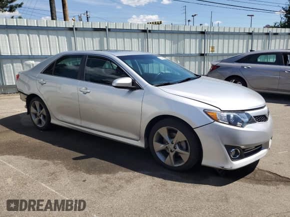 2012 Toyota Camry SE with VIN 4T1BK1FK5CU013126, listed as a Copart auction lot 63444185 with 207,772 mi miles and Salvage title. Bid and sale history available at DreamBid. Image 4.