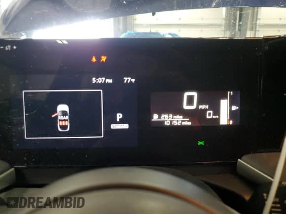 2025 Nissan Kicks S z VIN 3N8AP6BA4SL393987, wystawiony jako Copart lot #63095785 z przebiegiem 10 152 mil mil oraz Szkoda całkowita • Salvage title. Historia ofert i sprzedaży dostępna na DreamBid. Obrazek 9.