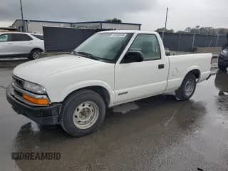 2000 Chevrolet S-10 с VIN 1GCCS1443YK181718, выставлен на аукционе Copart как лот 59185655 с пробегом 178 249 миль миль и Чистый • Clean title. История ставок и продаж доступна на DreamBid. Изображение 1.