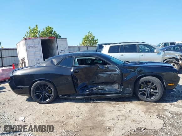 2012 Dodge Challenger R/T Plus with VIN 2C3CDYBTXCH137653, listed as a IAAI auction lot 43370417 with Not provided miles and . Bid and sale history available at DreamBid. Image 14.
