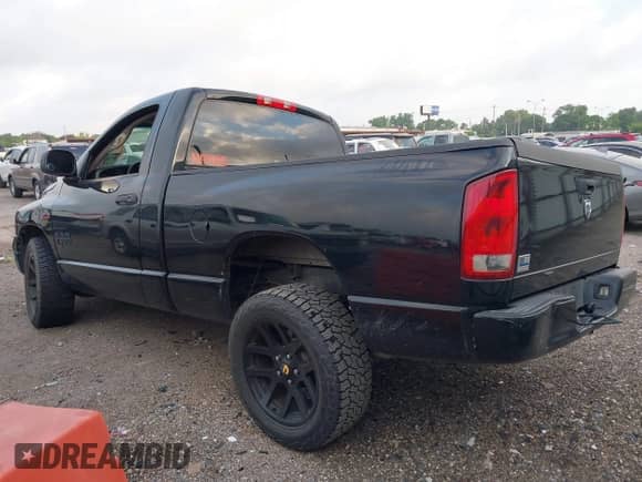 2005 Dodge 1500 SLT с VIN 1D7HA16N55J591409, выставлен на аукционе IAAI как лот 42229163 с пробегом 151 375 миль миль и . История ставок и продаж доступна на DreamBid. Изображение 3.