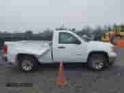 2012 GMC Sierra 1500 Work Truck z VIN 1GTN1TEX6CZ315198, wystawiony jako IAAI lot #41281772 z przebiegiem 158 843 mil mil oraz . Historia ofert i sprzedaży dostępna na DreamBid. Obrazek 13.