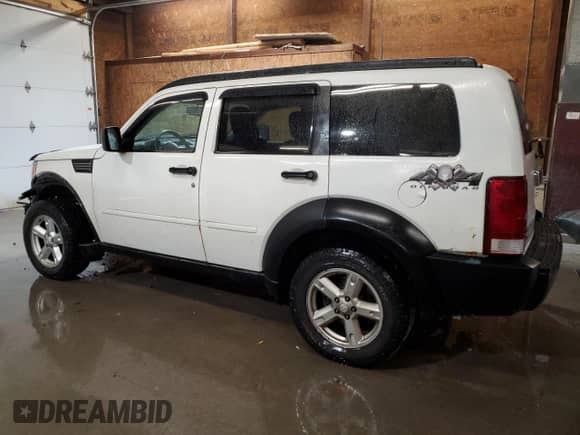 2007 Dodge Nitro SLT с VIN 1D8GU58K97W669625, выставлен на аукционе Copart как лот 79652324 с пробегом 102 954 миль миль и Списание • Salvage title. История ставок и продаж доступна на DreamBid. Изображение 2.