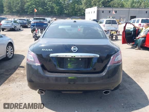 2014 Nissan Maxima SV z VIN 1N4AA5AP6EC463718, wystawiony jako IAAI lot #42951859 z przebiegiem 96 793 mil mil oraz . Historia ofert i sprzedaży dostępna na DreamBid. Obrazek 16.