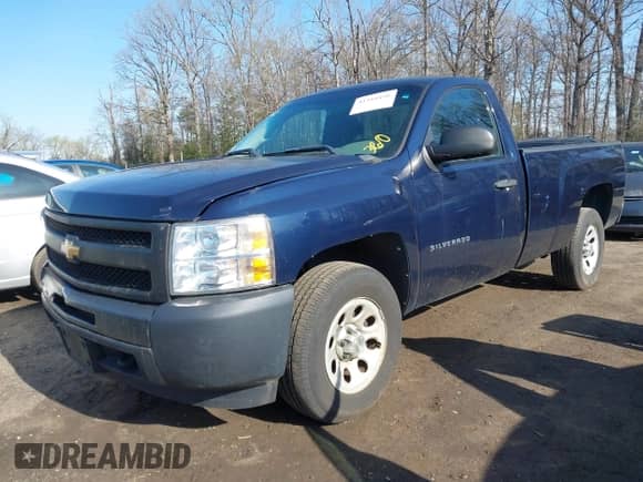 2012 Chevrolet Silverado 1500 Work Truck с VIN 1GCNKPE04CZ147052, выставлен на аукционе IAAI как лот 41910496 с пробегом 143 777 миль миль и . История ставок и продаж доступна на DreamBid. Изображение 17.