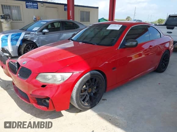 2012 BMW 3 Series 335is с VIN WBADX1C52CE570712, выставлен на аукционе IAAI как лот 42350236 с пробегом 113 910 миль миль и . История ставок и продаж доступна на DreamBid. Изображение 2.