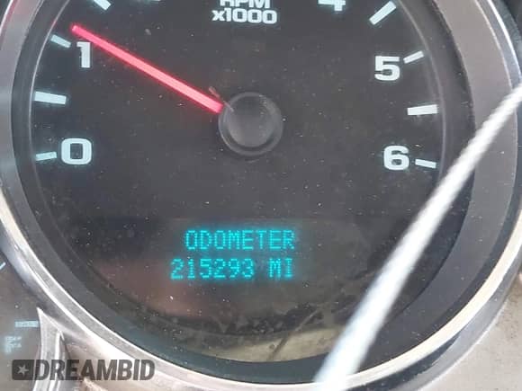 2011 GMC Sierra 1500 SLE with VIN 1GTR1VE0XBZ106206, listed as a IAAI auction lot 42951338 with 215,293 mi miles and . Bid and sale history available at DreamBid. Image 15.