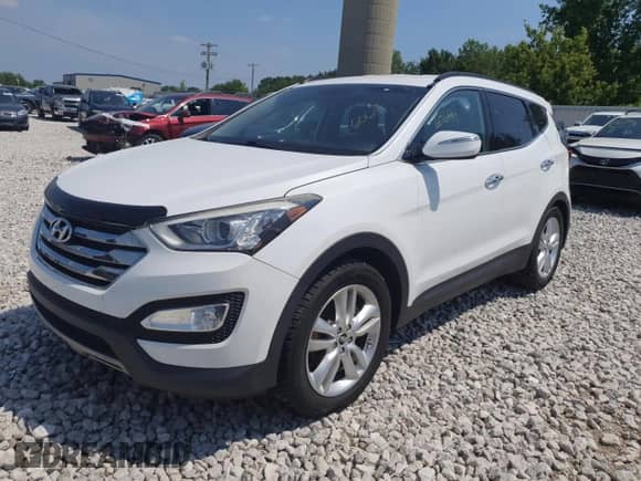 2014 Hyundai Santa Fe с VIN 5XYZU3LA2EG160691, выставлен на аукционе Copart как лот 64519545 с пробегом Не указан миль и Чистый • Clean title. История ставок и продаж доступна на DreamBid. Изображение 1.