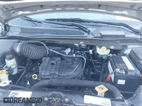2013 Dodge Grand Caravan SE with VIN 2C4RDGBG4DR762662, listed as a IAAI auction lot 43295599 with 144,095 mi miles and . Bid and sale history available at DreamBid. Image 10.