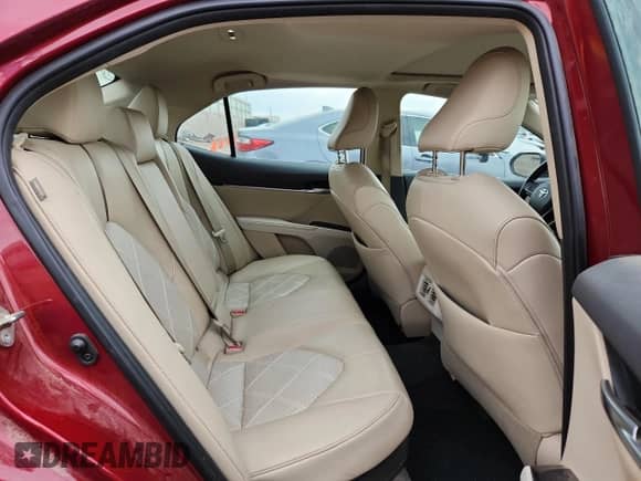 2019 Toyota Camry Hybrid LE с VIN 4T1B21HK0KU013577, выставлен на аукционе Copart как лот 69117375 с пробегом 99 364 миль миль и Списание • Salvage title. История ставок и продаж доступна на DreamBid. Изображение 10.