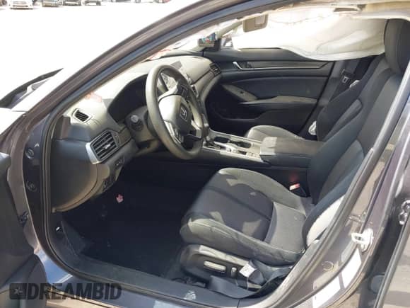 2018 Honda Accord EX z VIN 1HGCV1F46JA133566, wystawiony jako IAAI lot #43233611 z przebiegiem 55 262 mil mil oraz . Historia ofert i sprzedaży dostępna na DreamBid. Obrazek 5.