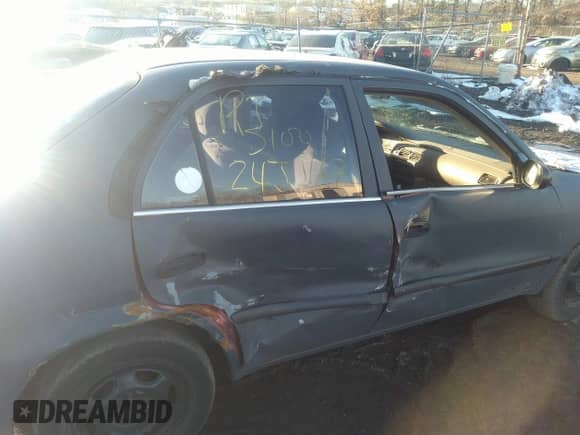 1998 Chevrolet Prizm с VIN 1Y1SK5285WZ444669, выставлен на аукционе IAAI как лот 38790509 с пробегом Не указан миль и . История ставок и продаж доступна на DreamBid. Изображение 6.