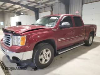 2013 GMC Sierra 1500 SLE with VIN 3GTP2VE29DG119912, listed as a Copart auction lot 85888795 with 60,561 mi miles and Salvage title. Bid and sale history available at DreamBid. Image 1.