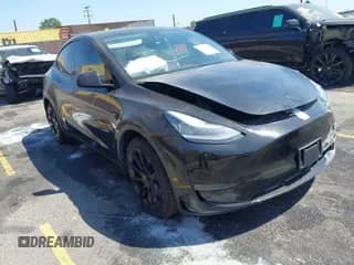 2020 Tesla Model Y Long Range с VIN 5YJYGDEE5LF046469, выставлен на аукционе IAAI как лот 43230905 с пробегом 77 740 миль миль и . История ставок и продаж доступна на DreamBid. Изображение 1.