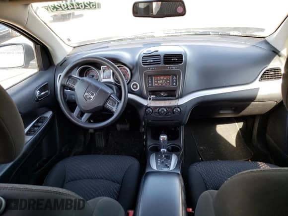 2019 Dodge Journey SE Value with VIN 3C4PDCAB5KT744302, listed as a Copart auction lot 70880365 with 35,749 mi miles and Non repairable. Bid and sale history available at DreamBid. Image 15.