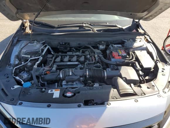 2019 Honda Accord Sport z VIN 1HGCV1F35KA101832, wystawiony jako Copart lot #84017565 z przebiegiem 61 862 mil mil oraz Szkoda całkowita • Salvage title. Historia ofert i sprzedaży dostępna na DreamBid. Obrazek 11.